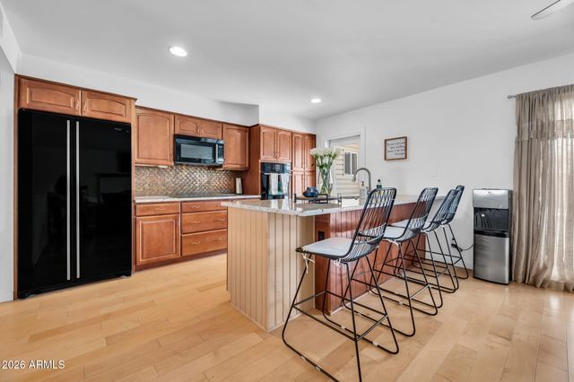 1275 E CAMPUS Drive, Tempe, AZ 85282