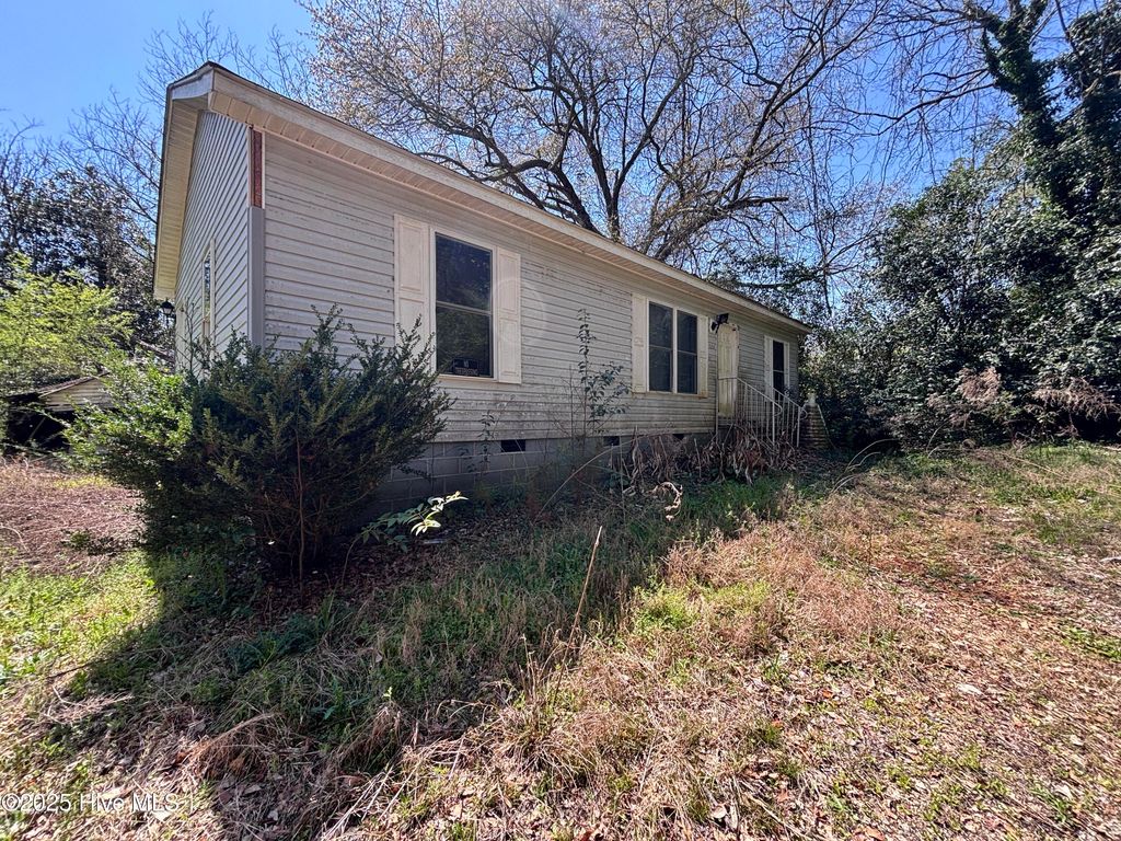 125 Barrett Street, Rockingham, NC 28379