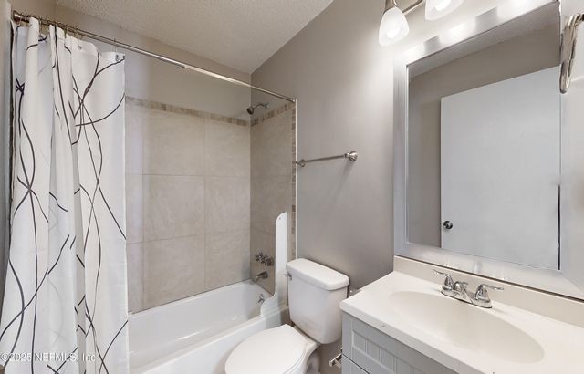 7080 WILEY Road 3, Jacksonville, FL 32210