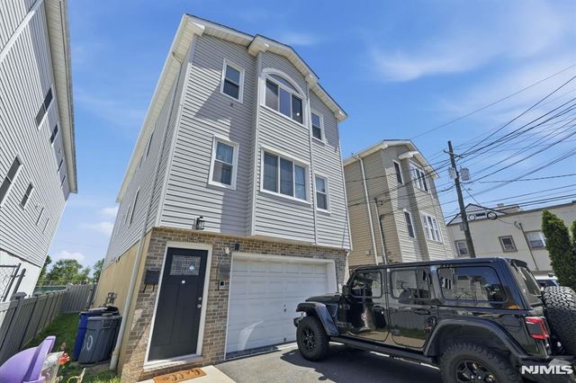 130 3rd Street 2, Passaic, NJ 07055