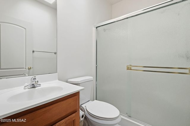 3956 S Calle Viva, Green Valley, AZ 85614