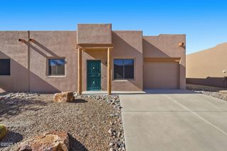 3956 S Calle Viva, Green Valley, AZ 85614
