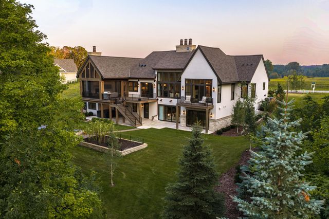4972 Bridgevine Way, Independence, MN 55359