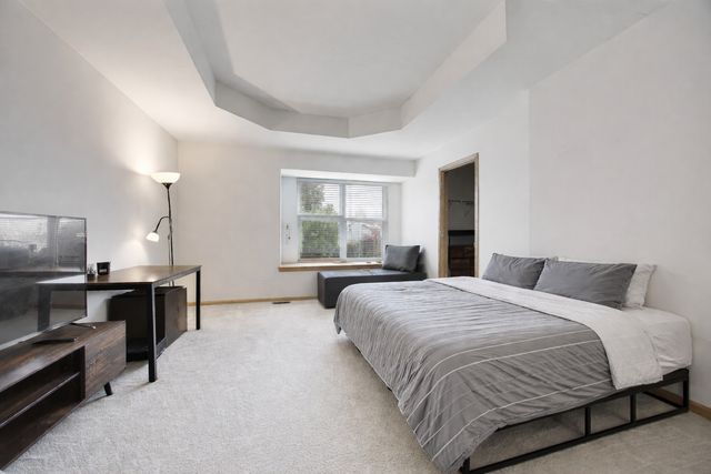 1014 Edinburgh Court, Joliet, IL 60431