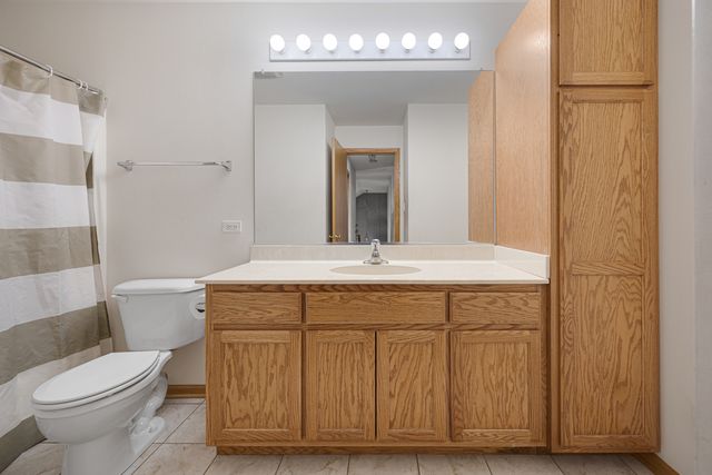 1014 Edinburgh Court, Joliet, IL 60431