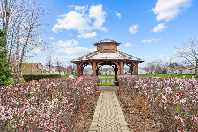 1014 Edinburgh Court, Joliet, IL 60431