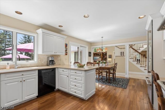 15 Copper Vail Ct, Montgomery Twp., NJ 08540