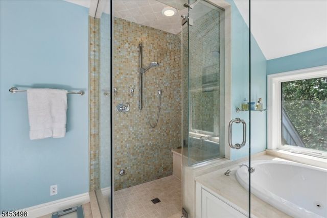 15 Copper Vail Ct, Montgomery Twp., NJ 08540