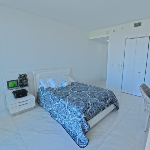 650 NE 32nd Street 1601, Miami, FL 33137