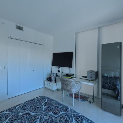 650 NE 32nd Street 1601, Miami, FL 33137