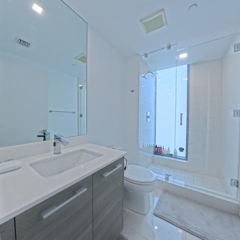 650 NE 32nd Street 1601, Miami, FL 33137