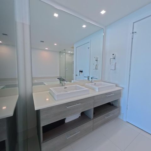 650 NE 32nd Street 1601, Miami, FL 33137