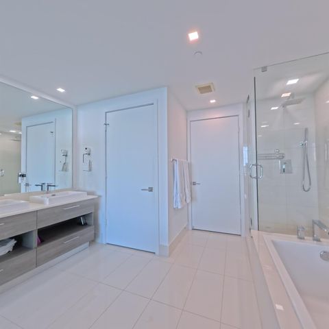 650 NE 32nd Street 1601, Miami, FL 33137