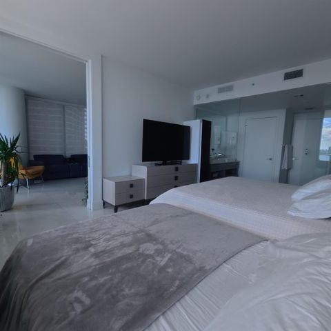 650 NE 32nd Street 1601, Miami, FL 33137