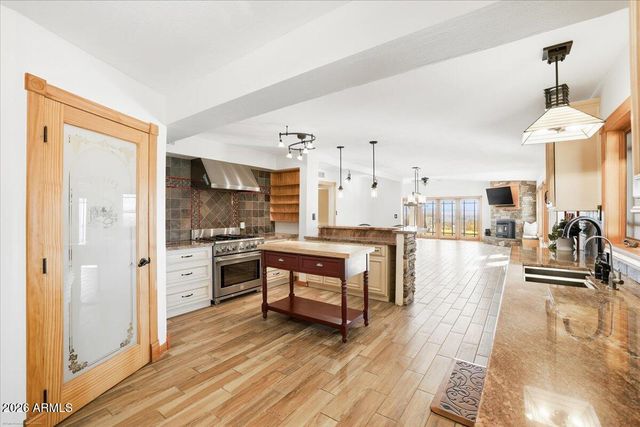 1385 MOUNTAIN ROAD --, Clarkdale, AZ 86324