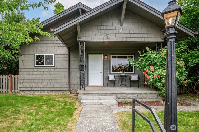 3711 S Cushman Avenue, Tacoma, WA 98418