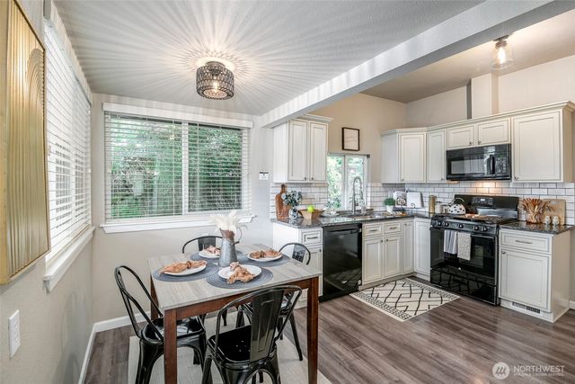 3711 S Cushman Avenue, Tacoma, WA 98418