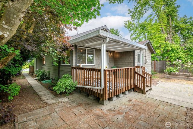 3711 S Cushman Avenue, Tacoma, WA 98418
