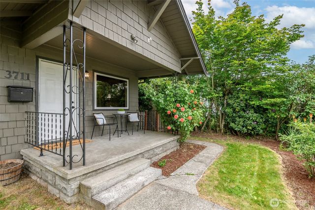 3711 S Cushman Avenue, Tacoma, WA 98418