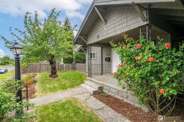 3711 S Cushman Avenue, Tacoma, WA 98418