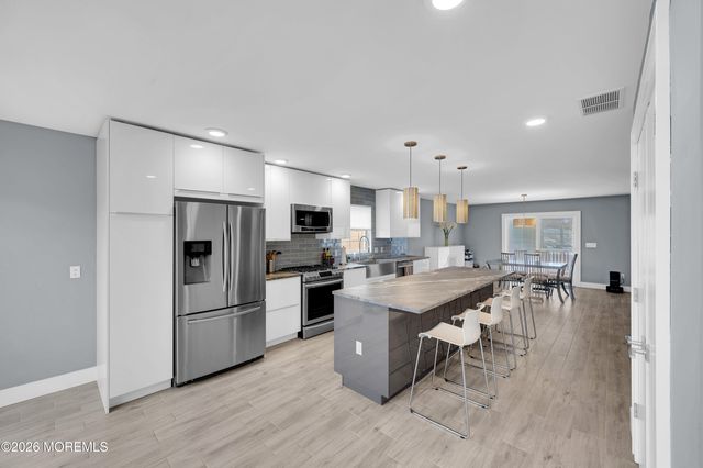 97 Bayview Drive, Brick, NJ 08723