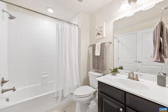 69 RIDGEMONT RD, Ruckersville, VA 22968