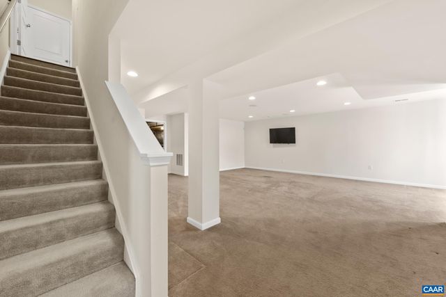 69 RIDGEMONT RD, Ruckersville, VA 22968