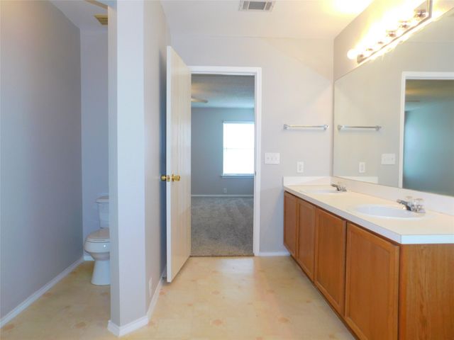 4204 Sonoma Drive, Denton, TX 76226