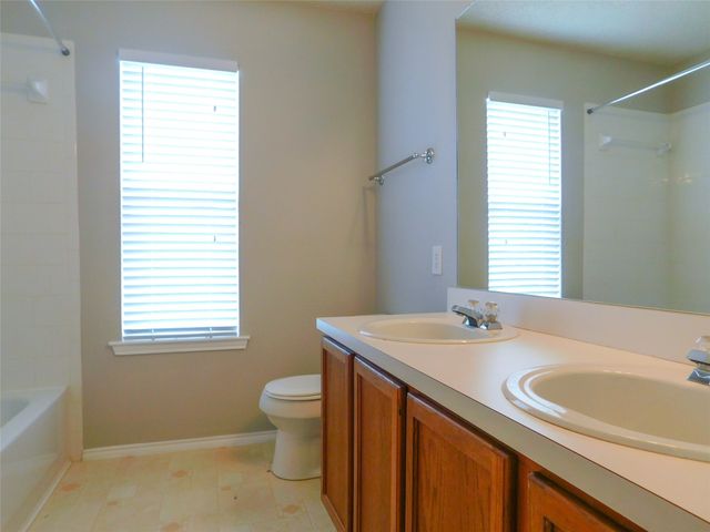 4204 Sonoma Drive, Denton, TX 76226