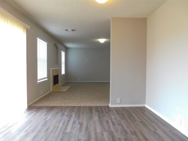 4204 Sonoma Drive, Denton, TX 76226