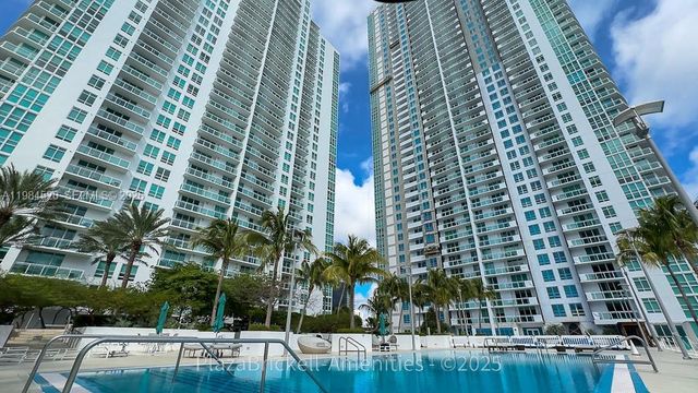 950 Brickell Bay Dr 4709, Miami, FL 33131