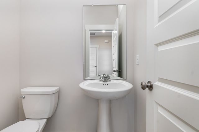 208 Goldfinch Rd, Mount Juliet, TN 37122