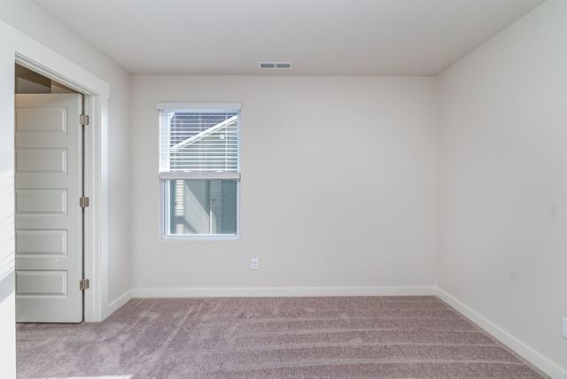 208 Goldfinch Rd, Mount Juliet, TN 37122