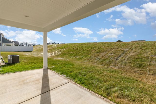 208 Goldfinch Rd, Mount Juliet, TN 37122