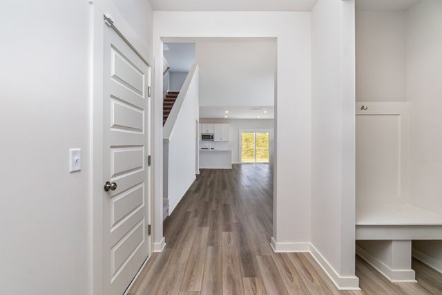 208 Goldfinch Rd, Mount Juliet, TN 37122