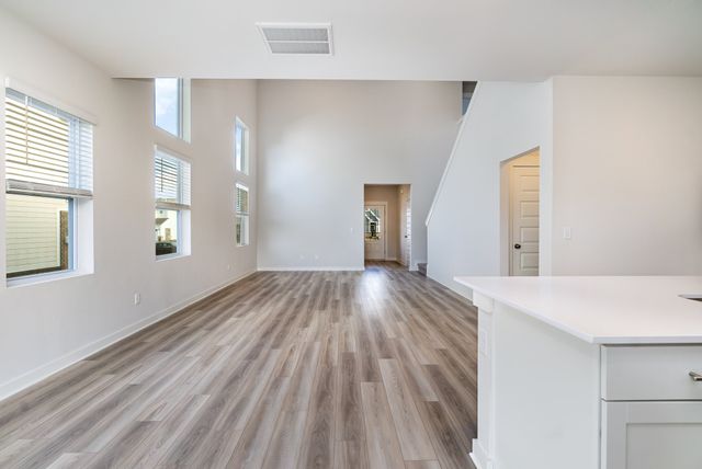 208 Goldfinch Rd, Mount Juliet, TN 37122