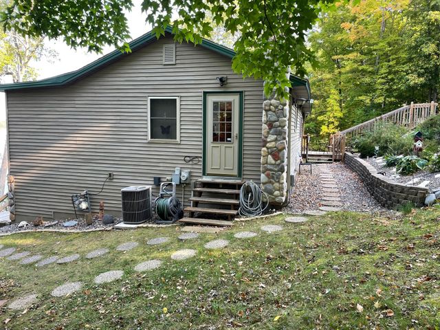 9849 Maple Ridge Road, Garrison, MN 56450