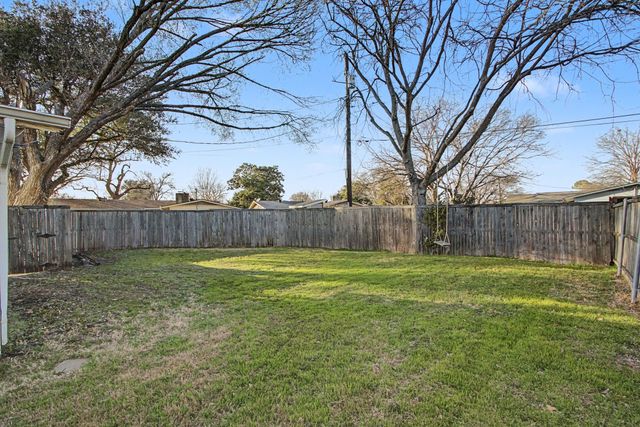 726 Silverstone Drive, Richardson, TX 75080