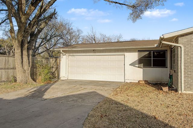 726 Silverstone Drive, Richardson, TX 75080