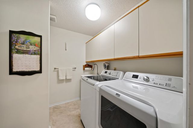 45 Markham Ter, Crossville, TN 38558