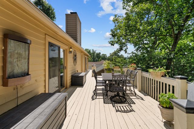 45 Markham Ter, Crossville, TN 38558