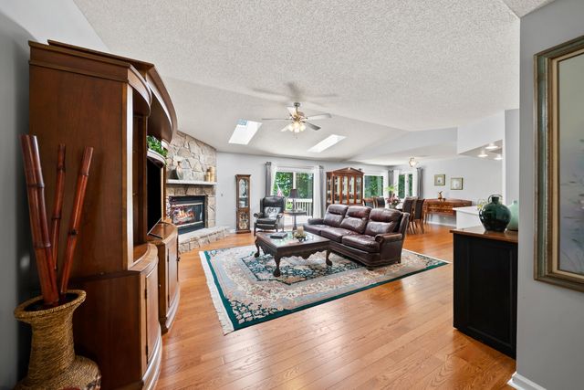 45 Markham Ter, Crossville, TN 38558