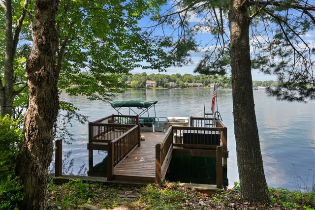45 Markham Ter, Crossville, TN 38558