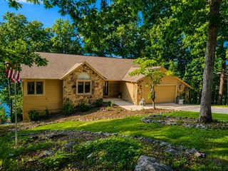 45 Markham Ter, Crossville, TN 38558
