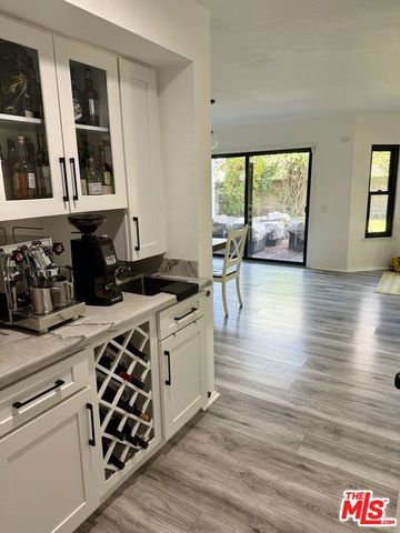 6479 Bradley Place, Los Angeles, CA 90056