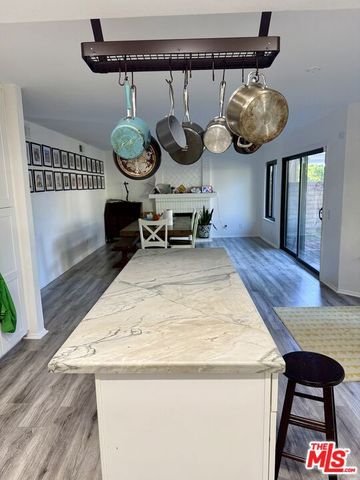 6479 Bradley Place, Los Angeles, CA 90056