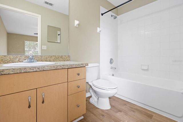 2106 PLEASANT VIEW AVENUE, Ruskin, FL 33570