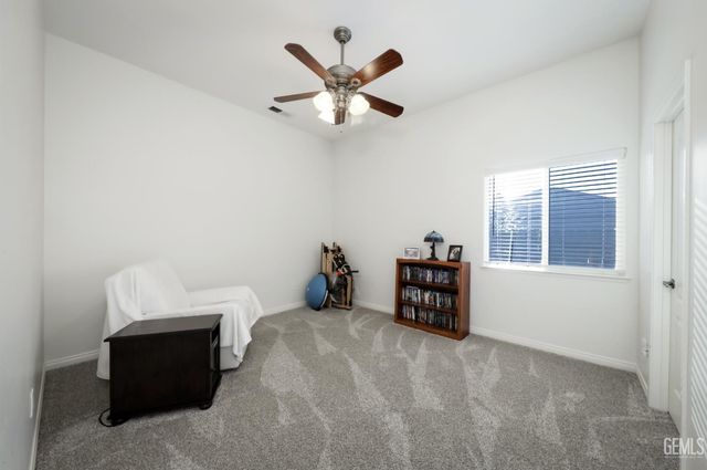 15553 Joseph Phelps Avenue, Bakersfield, CA 93314