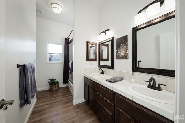 15553 Joseph Phelps Avenue, Bakersfield, CA 93314