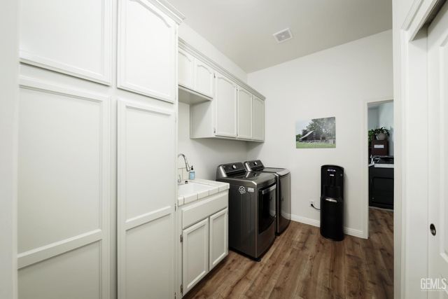 15553 Joseph Phelps Avenue, Bakersfield, CA 93314